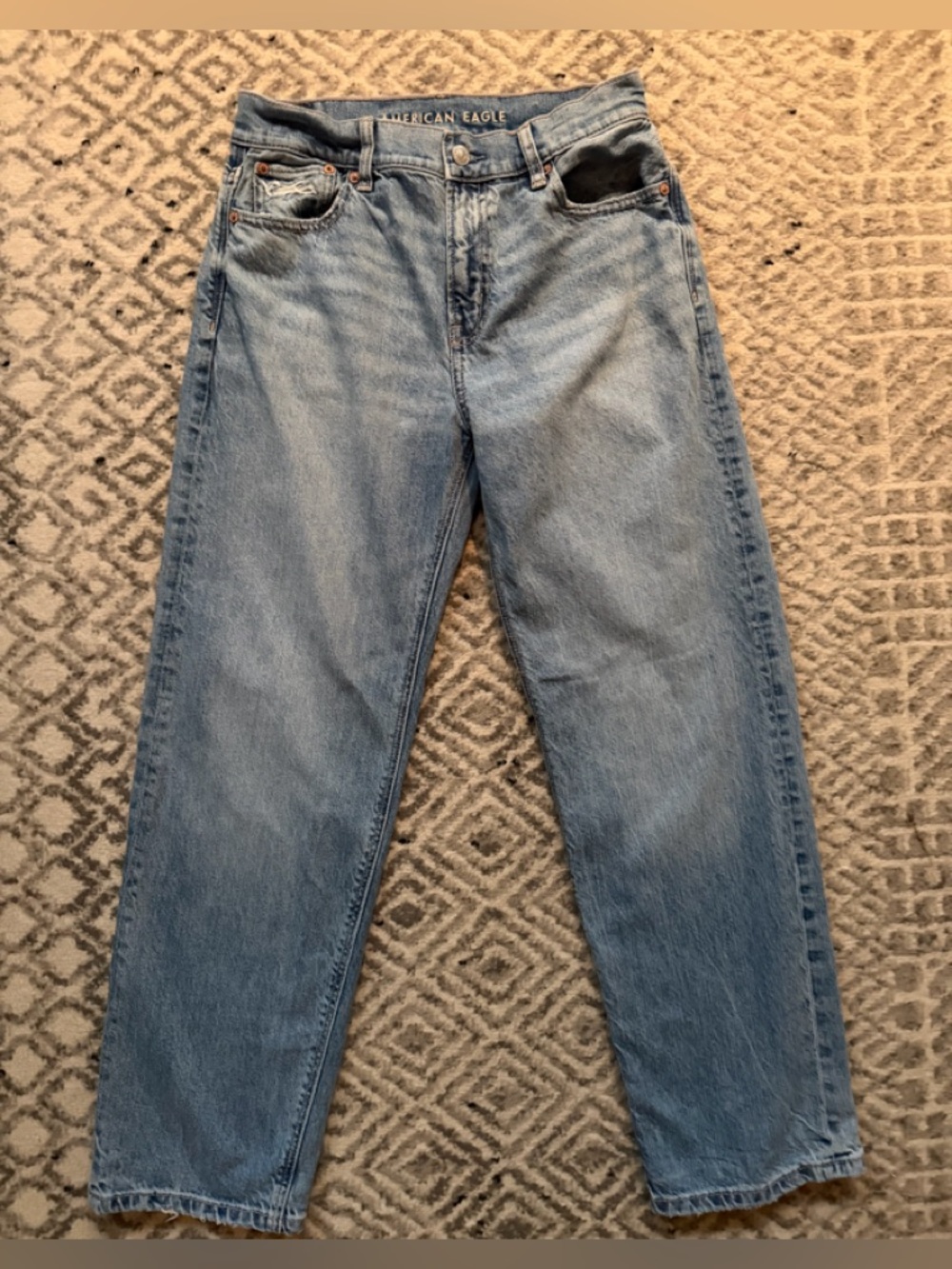 American Eagle ex boyfriend strigid jeans, size 0 short, NWOT